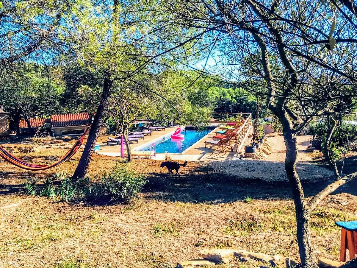 Arche De Noe Atypique, Boheme , Nature, Piscine Chauffee De Paques A Toussaint , Spa , Sauna , Loisirs Hotel Le Beausset Vendégház