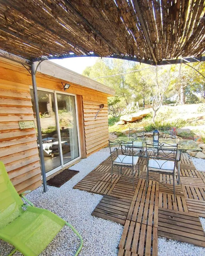 Guest house Arche De Noe Atypique, Boheme , Nature, Piscine Chauffee De Paques A Toussaint , Spa , Sauna , Loisirs Le Beausset